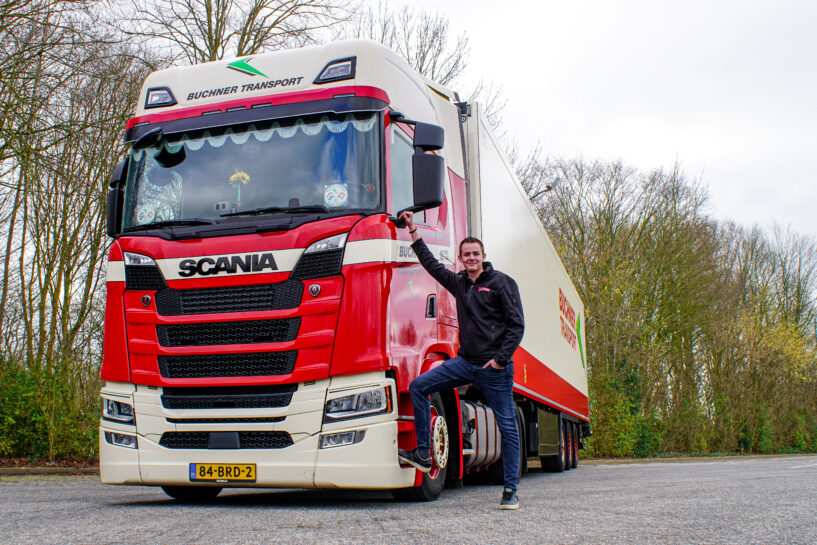 Kevin van Esch, Internationaal chauffeur bij Buchner